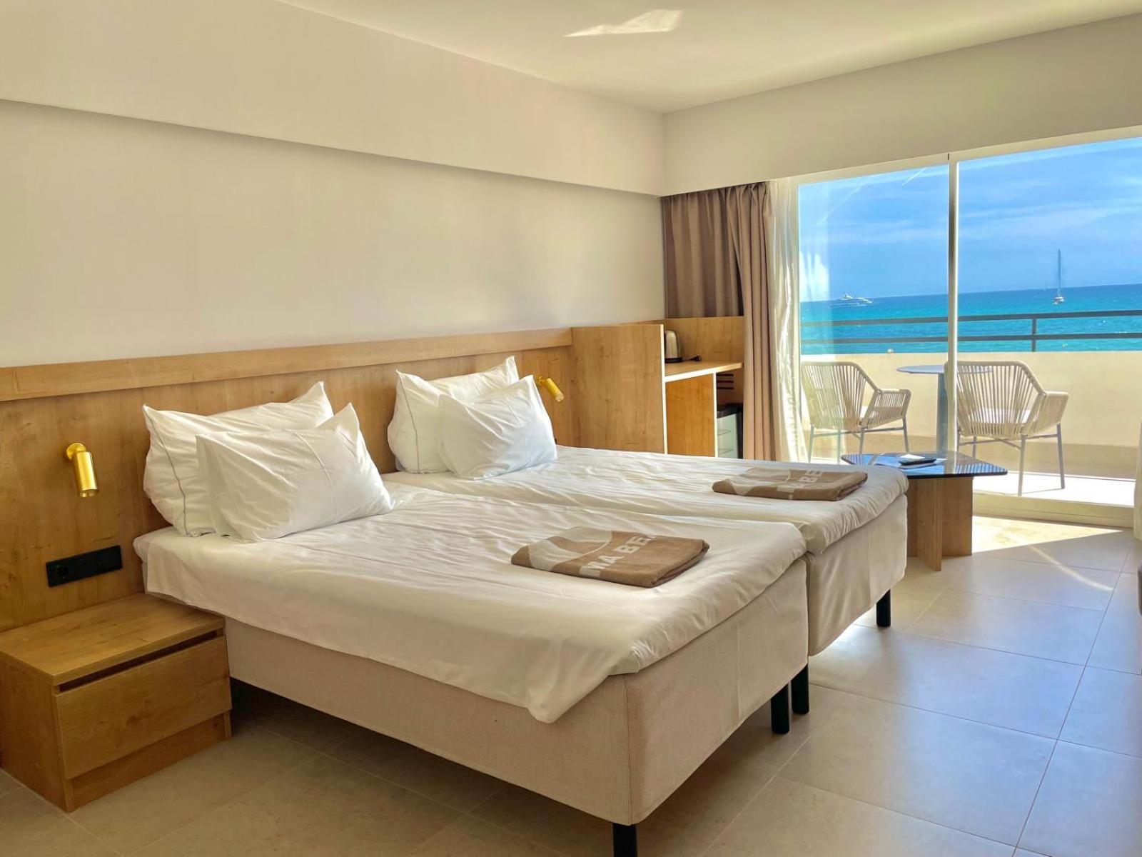 Fergus Style Palma Beach (Adults Only) Can Pastilla  Exterior photo